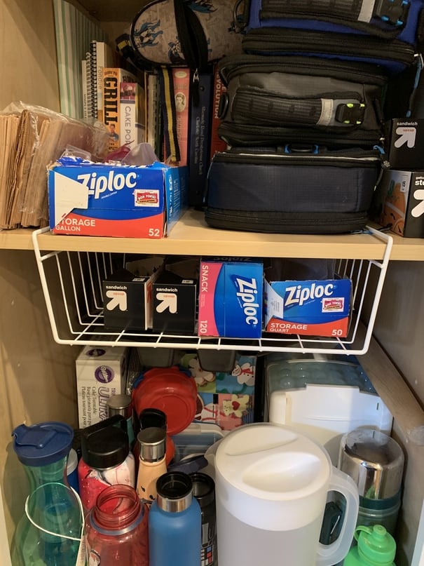 Under shelf wire basket for pantry space